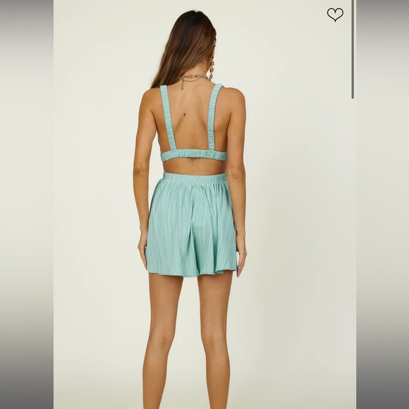 Backless Romper - Picture 7 of 8